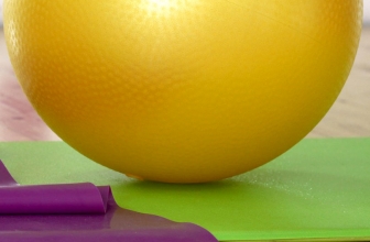 20 Best Rated Acupressure Balls and How to Use Them